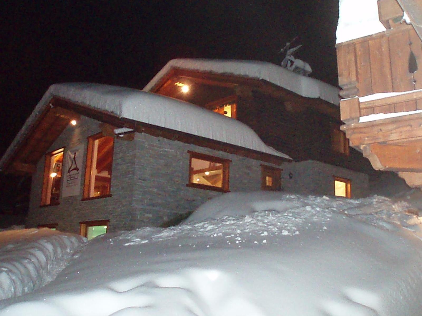 Residence Lo Peyo Champoluc Buitenkant foto